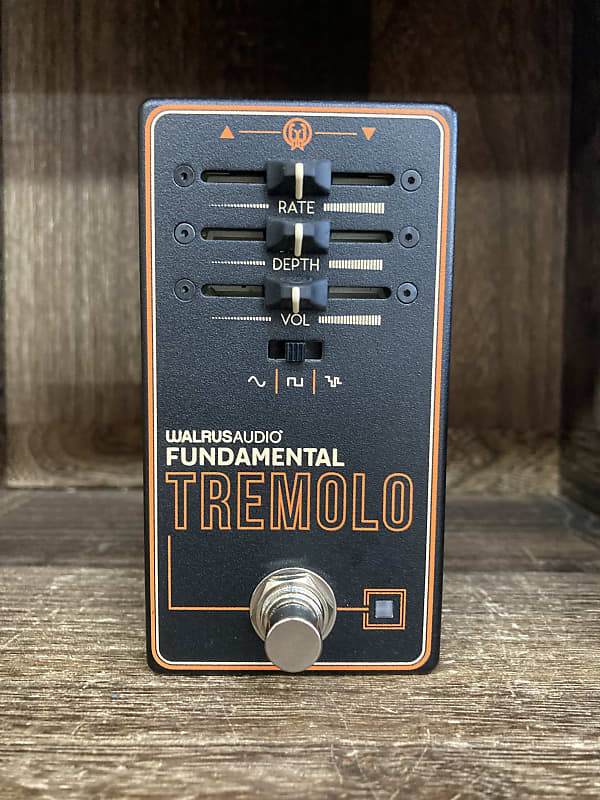 Walrus Audio Fundamental Tremolo