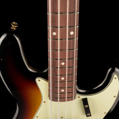 Fender Custom Shop 1964 Jazz Bass Journeyman Relic Super Faded Aged 3-Tone Sunburst image 3