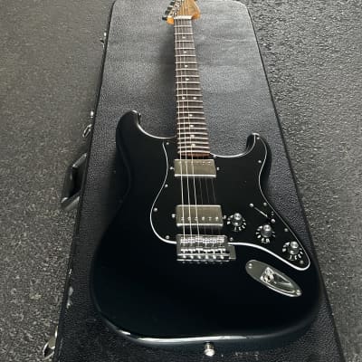 Fender Blacktop Stratocaster HH