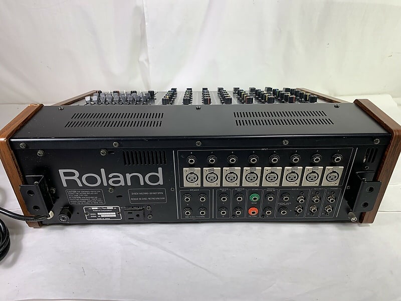 Roland PA-150 Stereo 8 Channel Mixing Amplifier