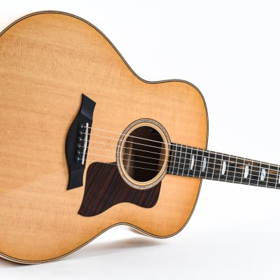 Taylor 618E Flamed Maple Sitka Spruce 2022 image 12