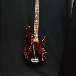 G&L USA LB-100 Electric Bass Guitar in Ruby Red Metallic