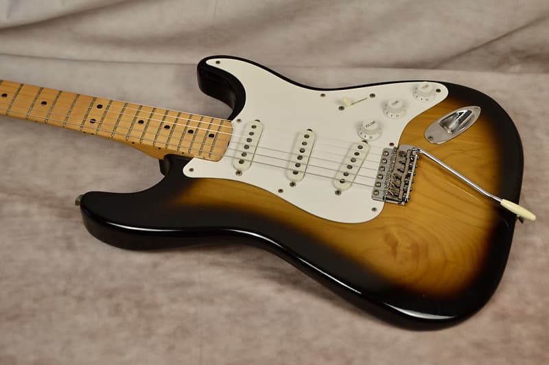 Vintage 1989 Fender 1957 Reissue V0 Stratocaster 57 AVRI Strat - Super Clean!! image 1