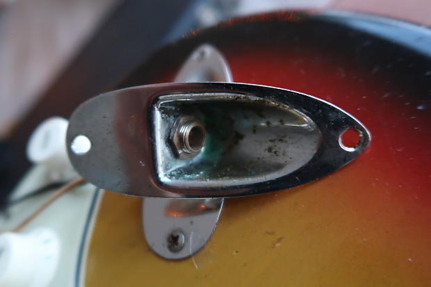 Fender shop input jack