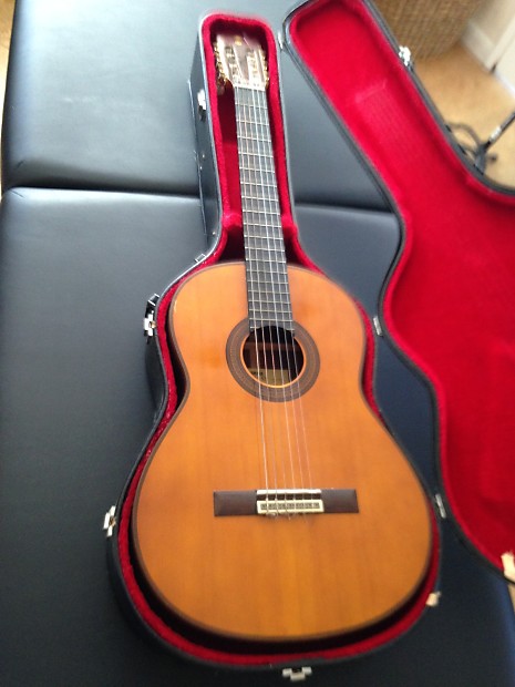 Yamaha g255s shop ii classical guitar