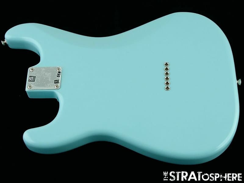 Fender Noventa Stratocaster Strat BODY + HARDWARE Daphne