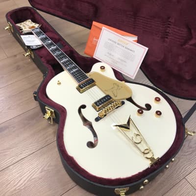 Gretsch Gretsch G6136-55 Vintage Select '55 Falcon Vintage White 2023 - Vintage White Lacquer for sale