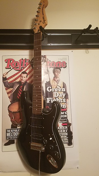 Squier 7 sale string stratocaster