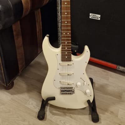 CHARVEL CX291 electric guitars