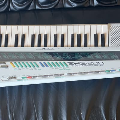 Yamaha SHS-200 1988 - White