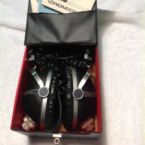 Pioneer se 505 hotsell headphones