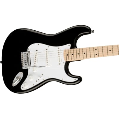 Squier Affinity Series™ Stratocaster®, Maple Finger, Black, 0378002506 image 4