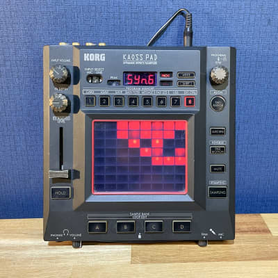 Korg KP3 Kaoss Pad 3 Dynamic Effect / Sampler | Reverb