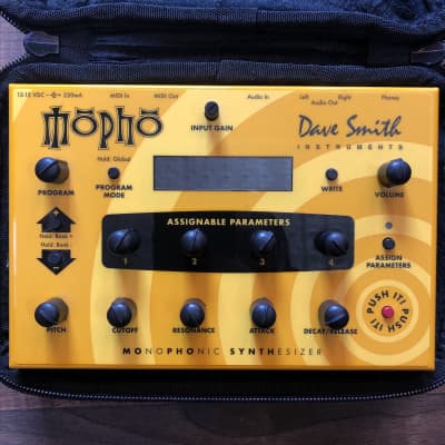 Dave Smith Instruments Mopho Desktop Monophonic Synthesizer
