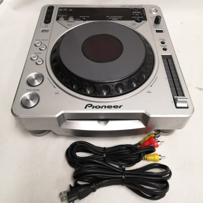 Pioneer CDJ-800MK2 - Professional Digital DJ CD Player with MP3
