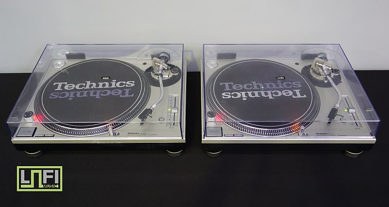 Technics SL-1200 MK3D Professional DJ Turntable Pair - Silver - 240V