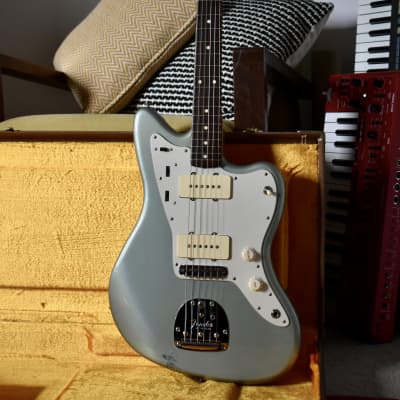 2000 Fender Yamano American Vintage ’62 Jazzmaster Reissue Ice Blue Metallic 1 of 50 w/HSC & Paperwork, AVRI image 4