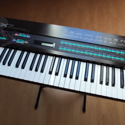 Yamaha DX7 (Mark 1) Digital FM Synthesizer German collector beautiful collection image 3