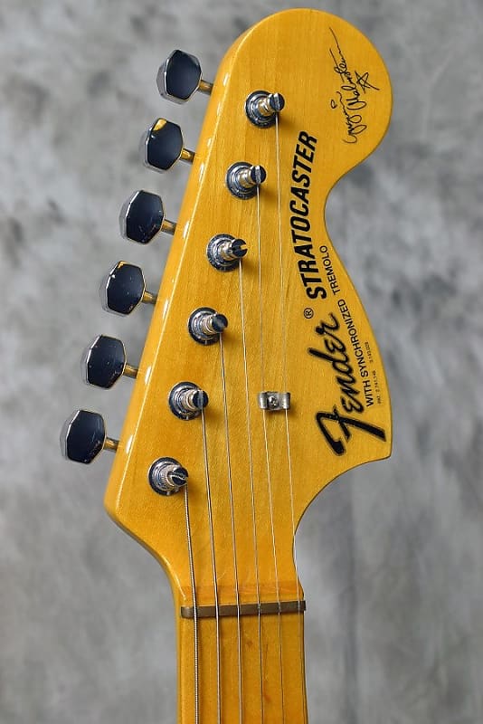 Fender Japan ST68-185YM Yngwie Malmsteen Signature Yellow White 08/01