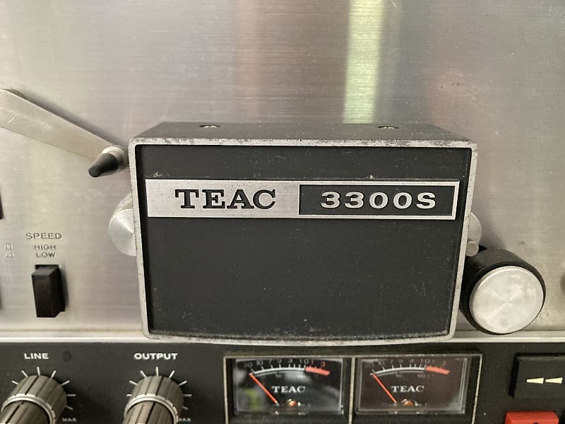 TEAC 2300S 1/4 4-Track Reel to Reel Tape Deck Recorder 1970s