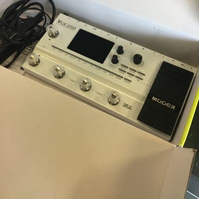 MOOER Ge250 | Reverb