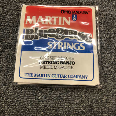 Vintage box of  Martin M930 Bluegrass Banjo Strings - Medium image 3