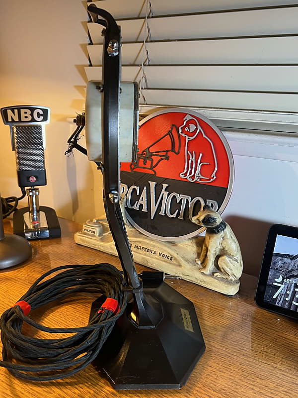 Super Rare Vintage 1920's Reisz-Marconi type Carbon