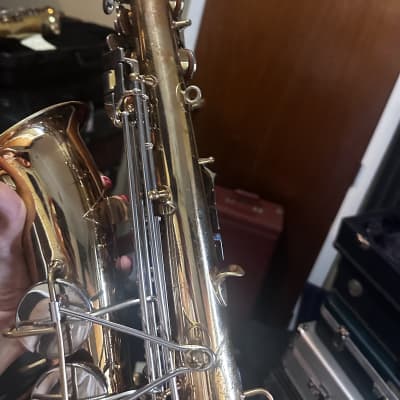 The Martin Imperial Kenosha U.S.A. Alto Saxophone / 320322 image 9