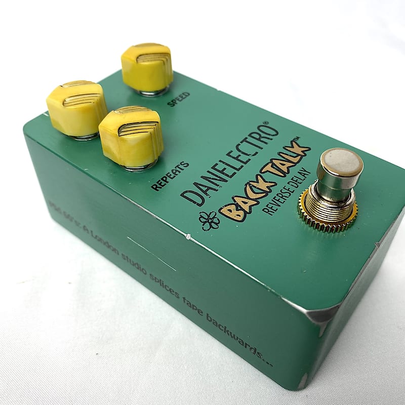 DANELECTRO BACK TALK REVERSE DELAY ビンテージ OLD vs NEW - Danelectro Back Talk Reverse Delay - YouTube
