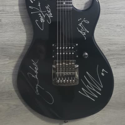 G&L AUTOGRAPHED Tribute Rampage SIGNED by Alice In Chains full band image 6