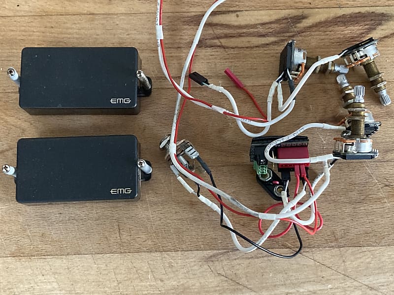 EMG 1 or 2 Pickupsキット EMG81 セット EMG 1 or 2 Pickups
