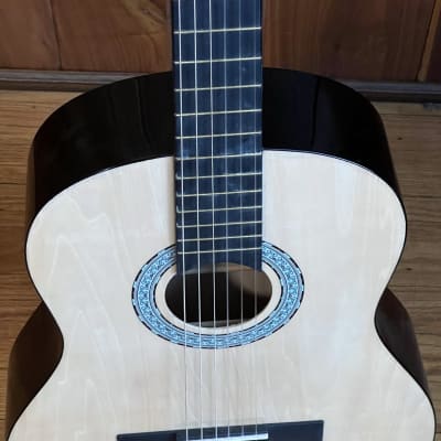 Huntington Classical Acoustic Guitar (Nylon String) used image 2