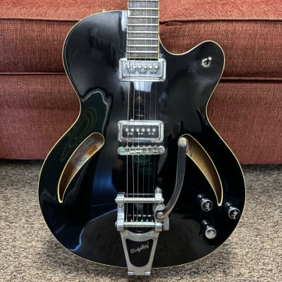 Gretsch Historic Series Streamliner w/Bigsby G3151- Gloss Black