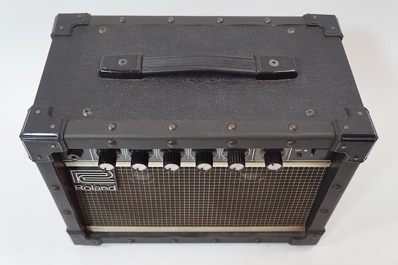 Roland JC-20 Jazz Chorus 25W Stereo Chorus Guitar Amplifier MADE