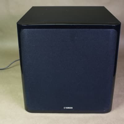 Yamaha NS-SW40 Powered Subwoofer - 45 Watts - Surround Sound - Excellent Condition image 1