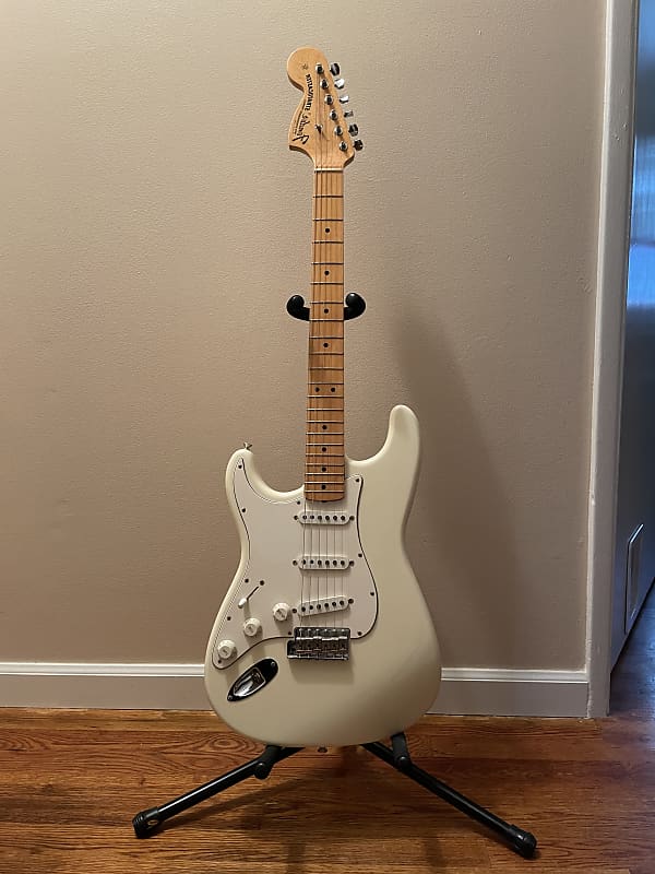 Fender Artist Series Jimi Hendrix Tribute Stratocaster USA 1997 w/Case