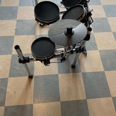 Alesis Surge Mesh Kit Electronic Drum Set 2010s - Black image 12