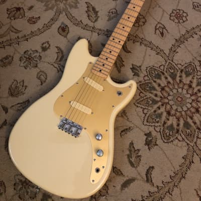 SALE!! スクワイヤー Duo-sonic Classic Vibe '50 Squier Classic Vibe 50s Duo Sonic Guitar | zZounds