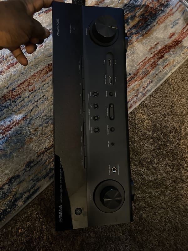 Yamaha receiver 4k Dolby Atmos  RXA -A760 2015 not sure Black  			
