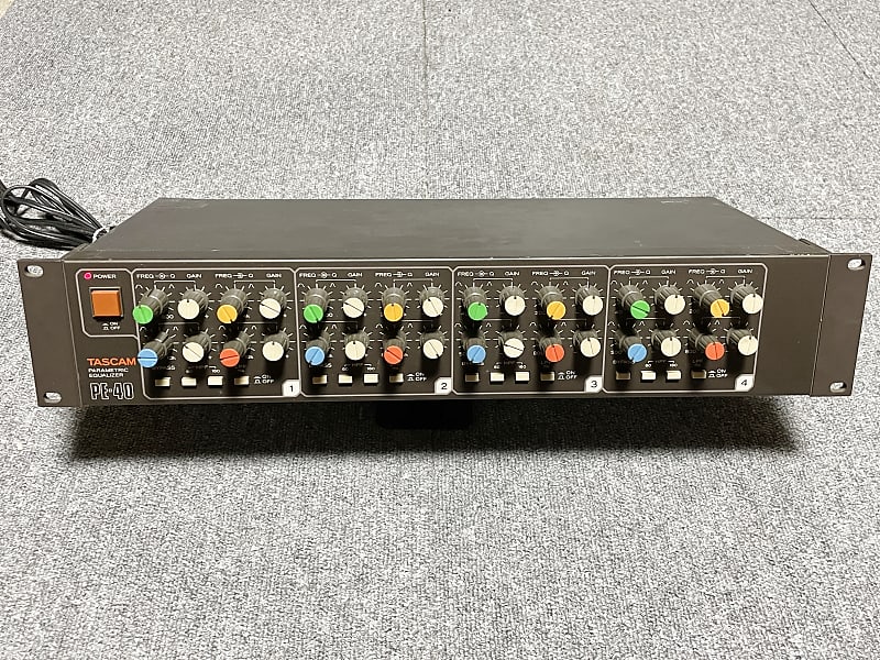 定番人気，2025 【702】TASCAM PE-40 PARAMETRIC EQUALIZER タスカム