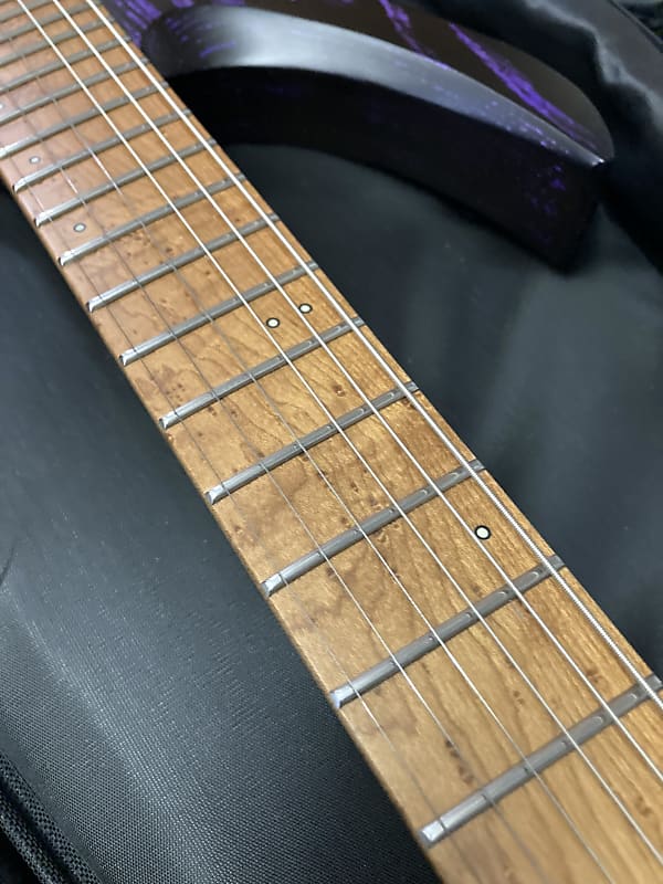 NK Headless Guitar 2022 Purple Near-New Baked Maple Birds