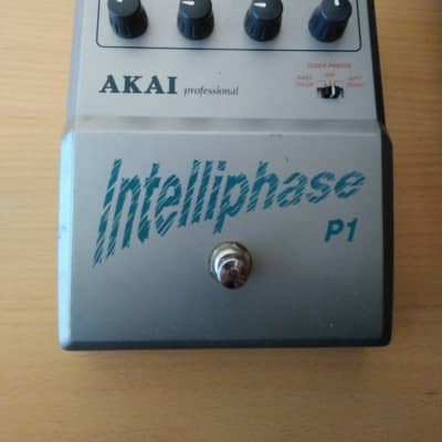 Akai Phase Shifter - Pedal on ModularGrid