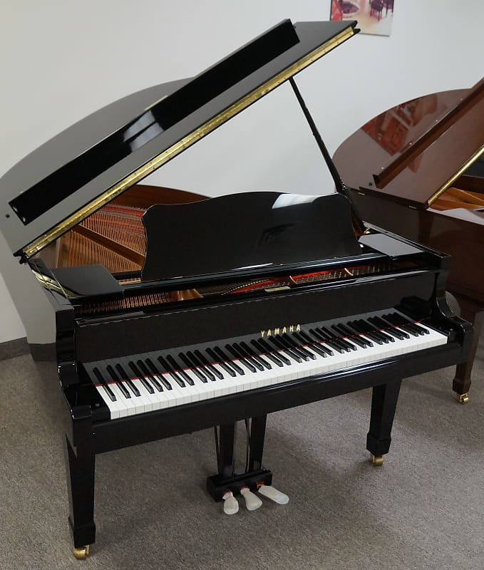 Yamaha C2 Grand Piano | Reverb