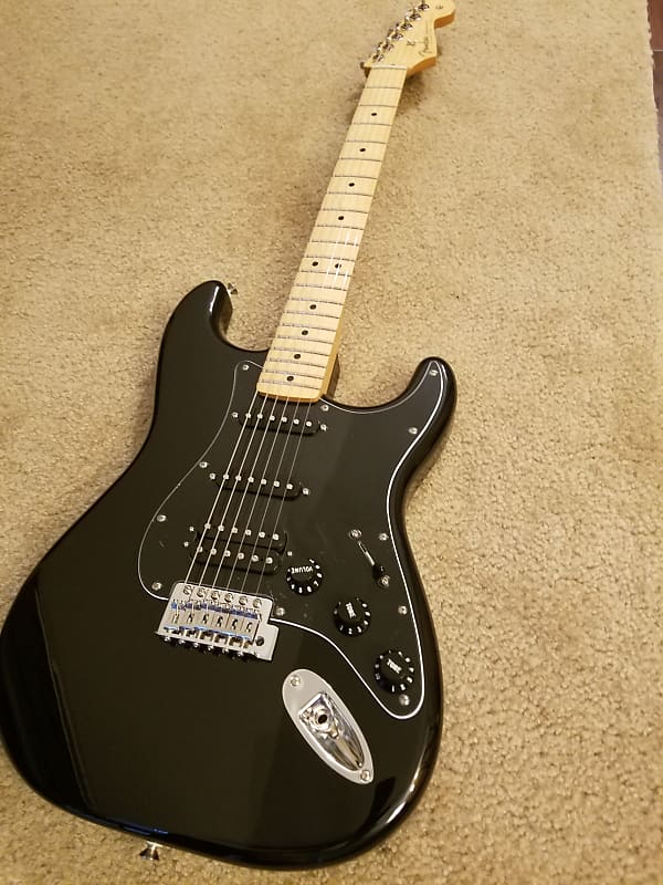 2018 Fender FSR Stratocaster Standard HSS Black MIM Mexican Mexico