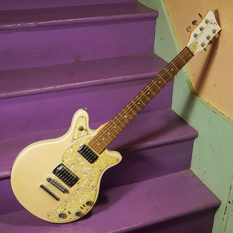 2007 First Act Volkswagen VW GarageMaster Electric Guitar Reverb