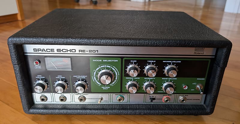 ベース Roland RE-201 space echo Roland RE-201 Space Echo Tape Delay / Reverb | Reverb Canada