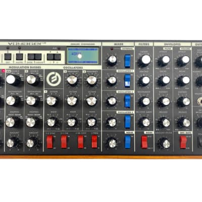 Moog 2024 rack synth