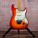 (VIDEO) Fender Richie Sambora Signature Stratocaster Cherry Sunburst Made in japan 1993 W/Case