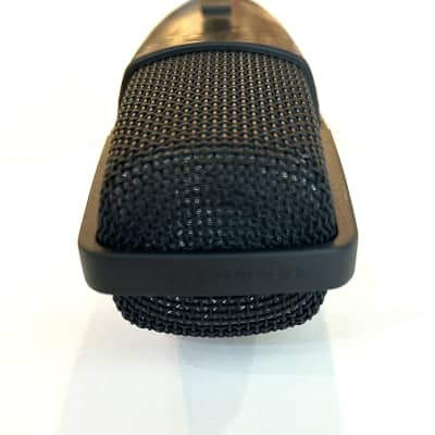 Sennheiser MD 421 II Dynamic Microphone - Black image 3