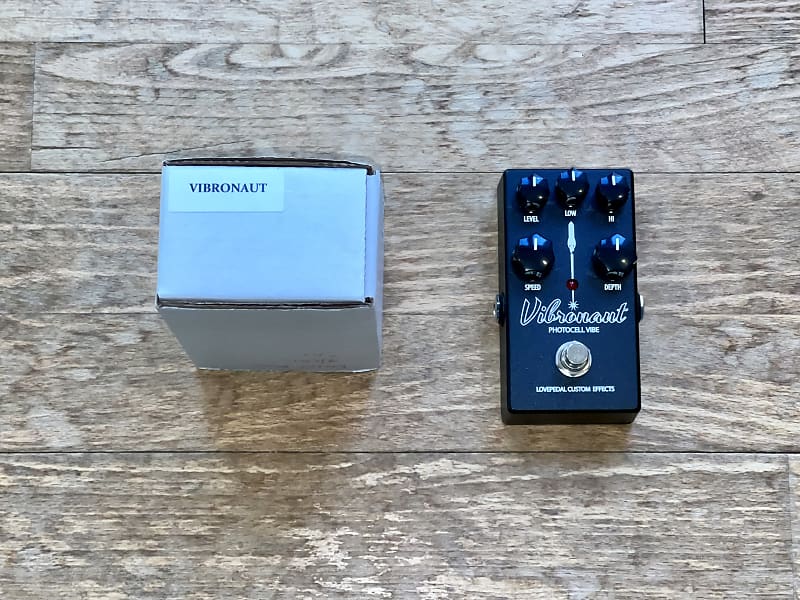 Lovepedal Vibronaut Photocell Vibe | Reverb